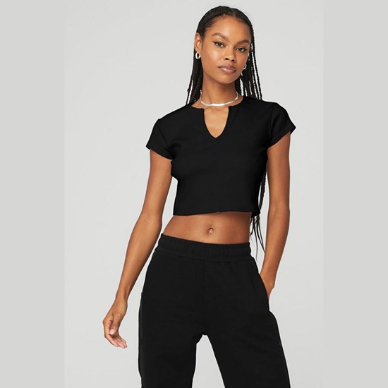 Ropa Alo Yoga Ribbed Cropped Savvy Corta Sleeve Mujer Negros | 5294IEROG